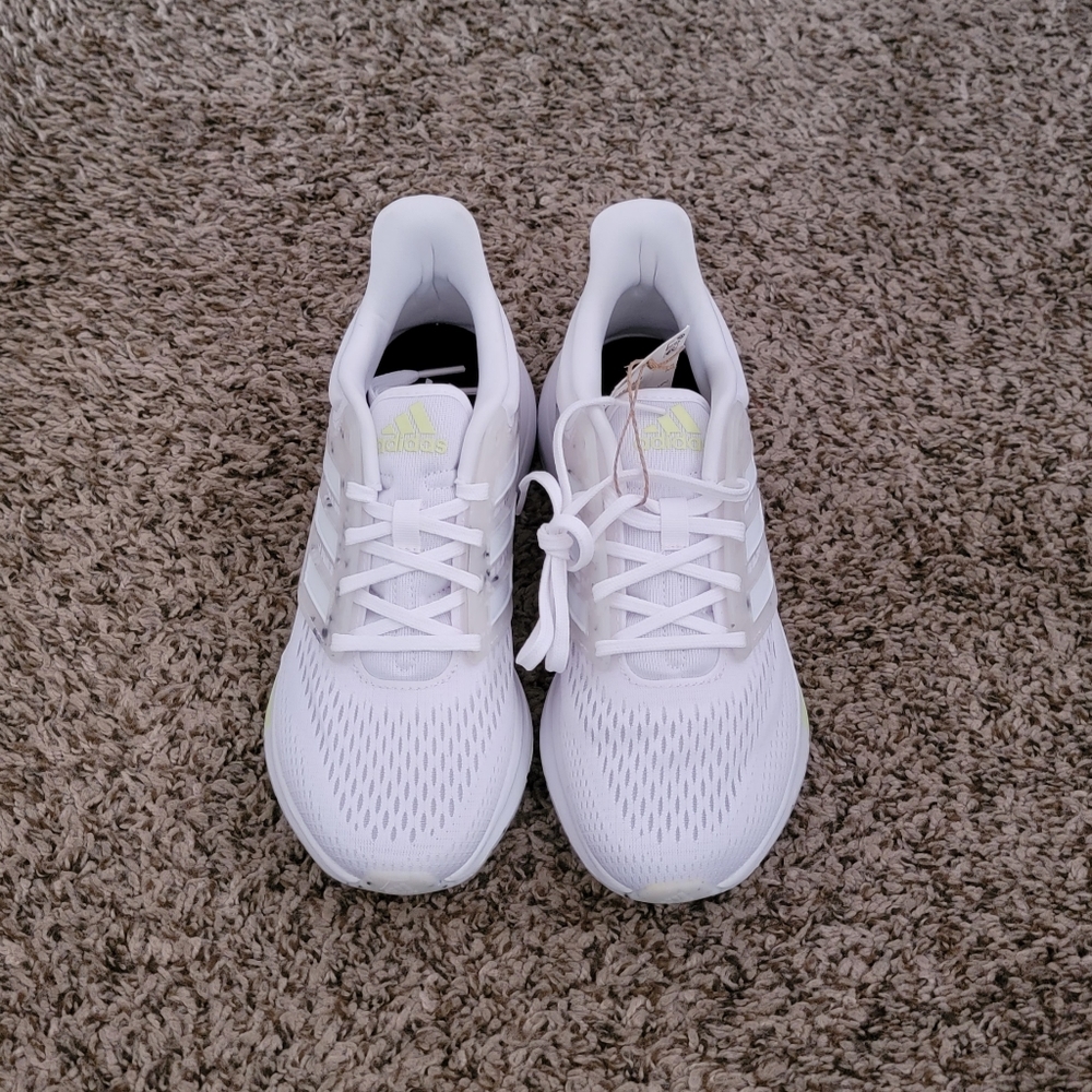 Adidas EQ21 RUN